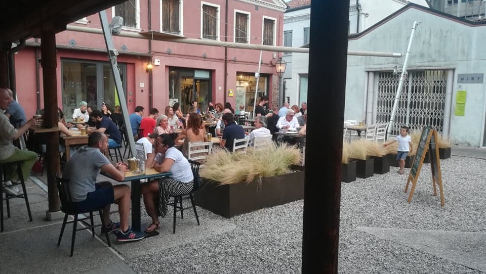 Un locale in Corte Legrenzi