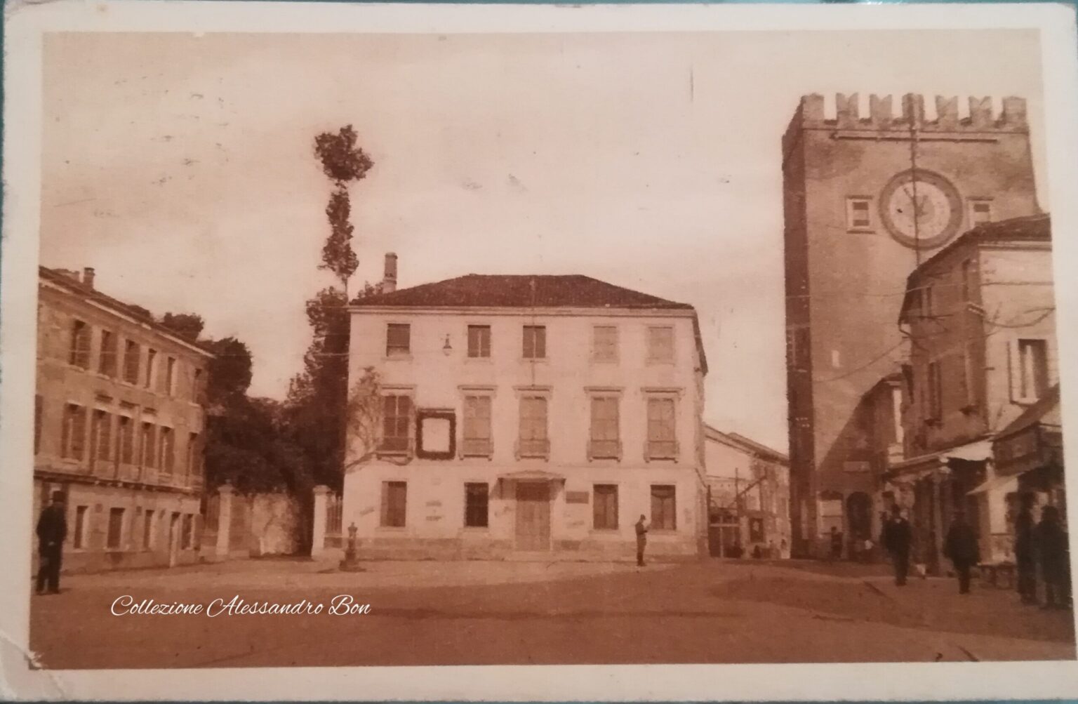 Torre Anni Dieci