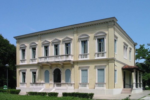 Facciata di Villa Ceresa