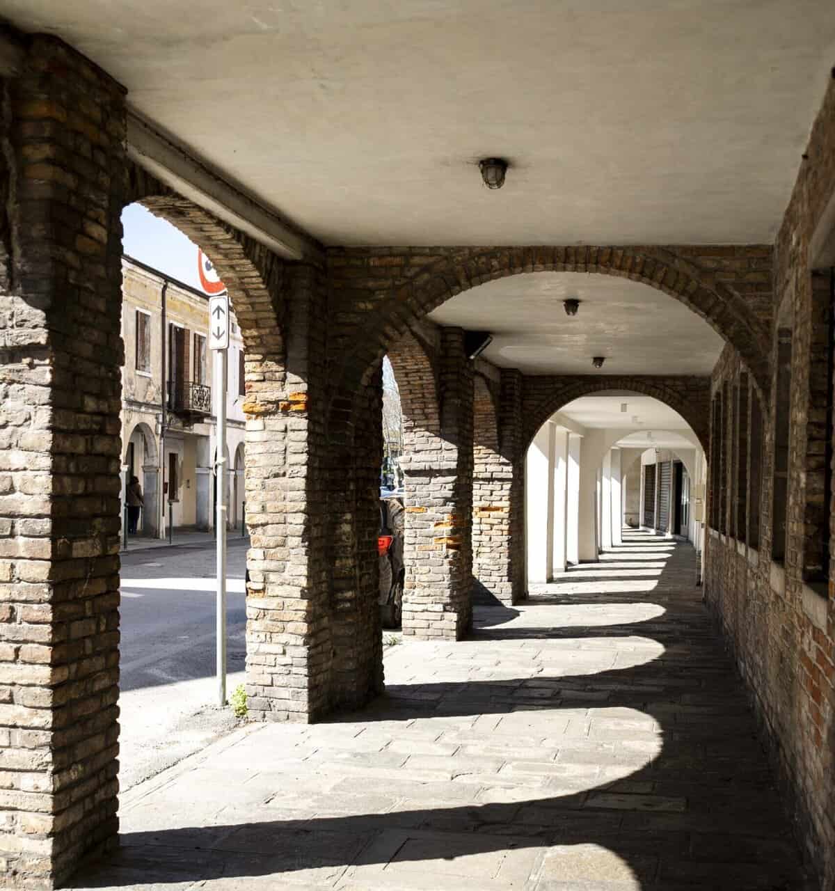 Gli antichi porticati dell'Hospitale dei Battuti (Anna Motterle)