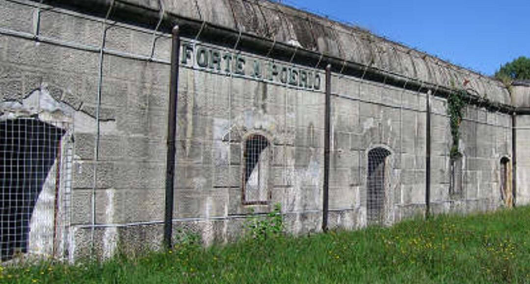 Forte Poerio, veduta esterna