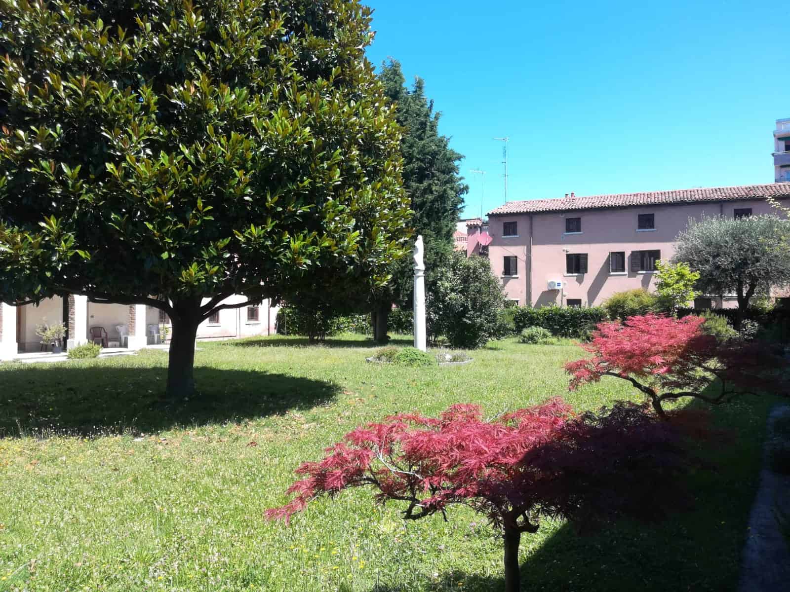 Giardino interno di San Girolamo