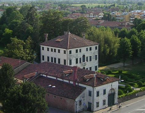 Villa Bisacco-Palazzi vista dall’alto