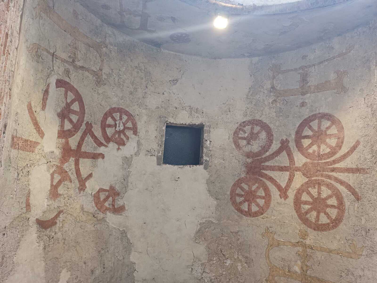 Stemma dei Carraresi sul Castello di Castelfranco