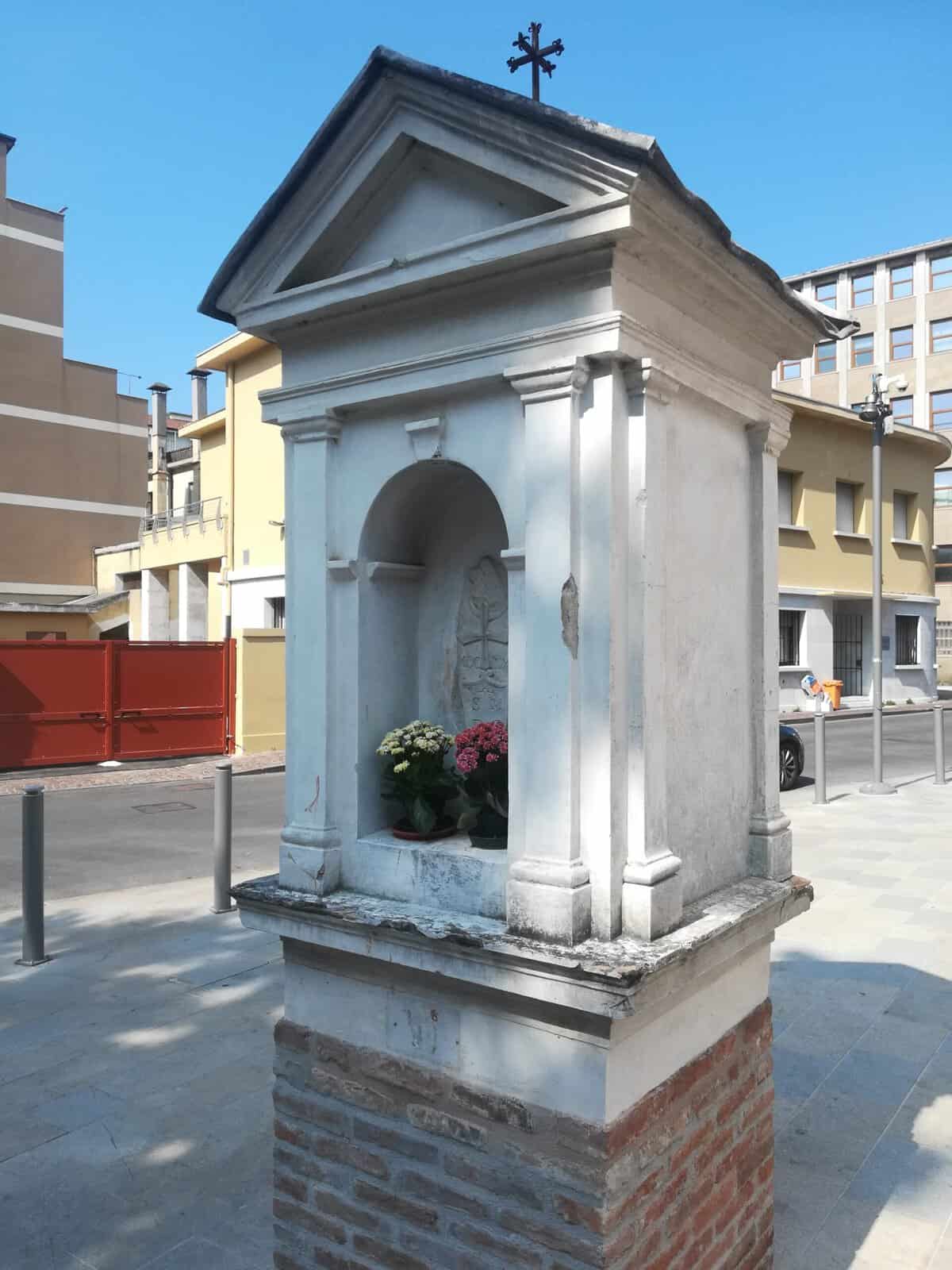 Il capitello del 1661 oggi
