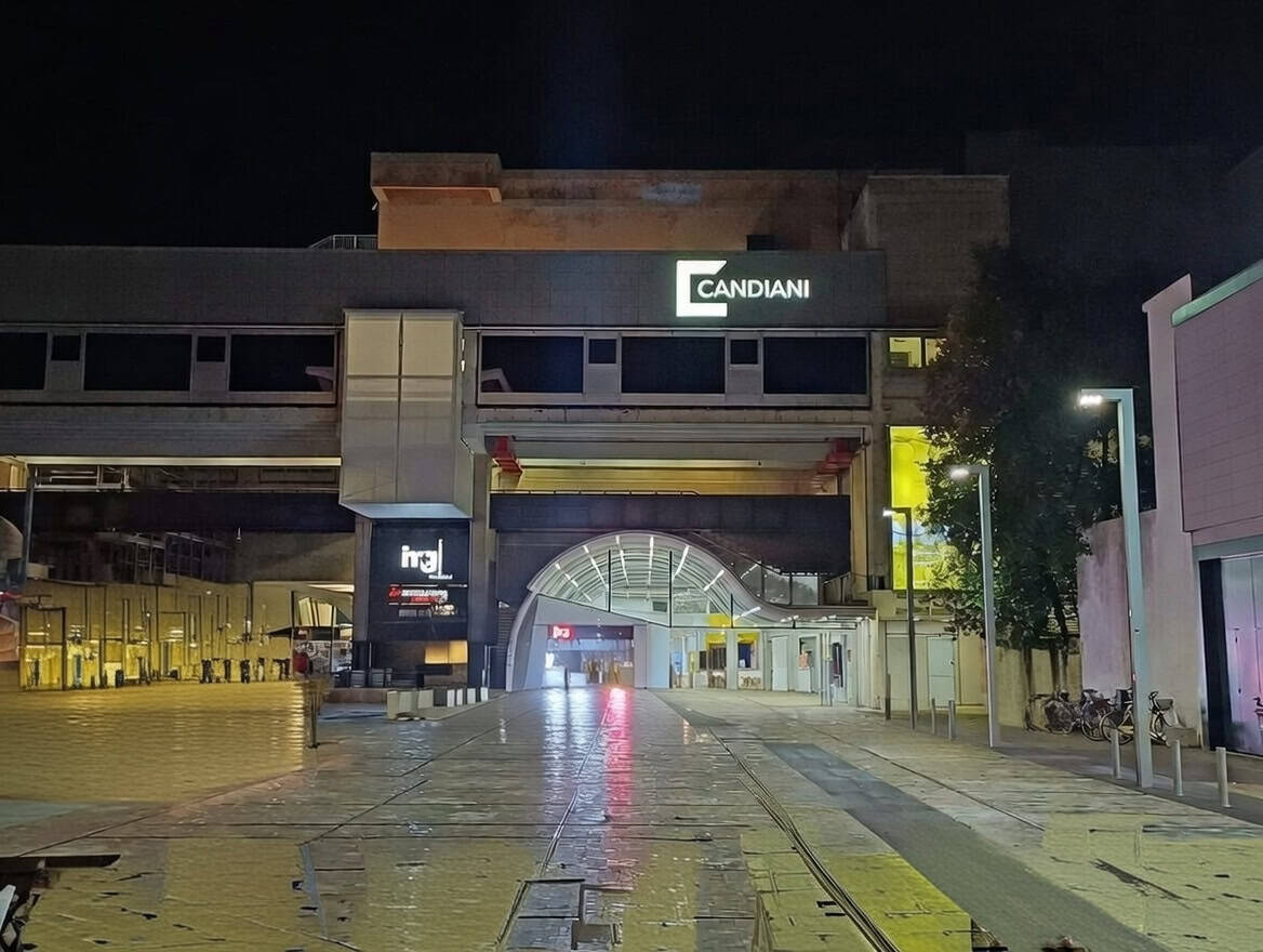 Piazzale Candiani