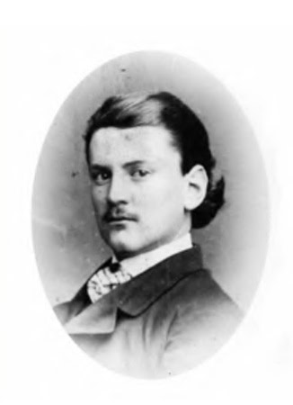 Napoleone Ticozzi in una immagine da giovane