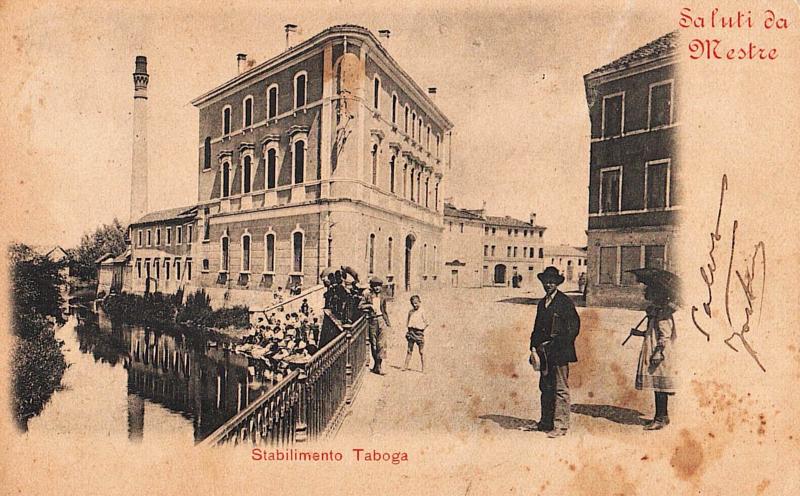 Lo stabilimento Taboga sul fiume, in una cartolina «Saluti da Mestre»