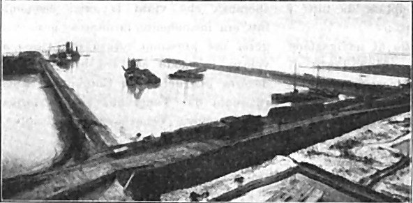 Avamporto e bacino dei petroli, cantiere di Porto Marghera, 1922