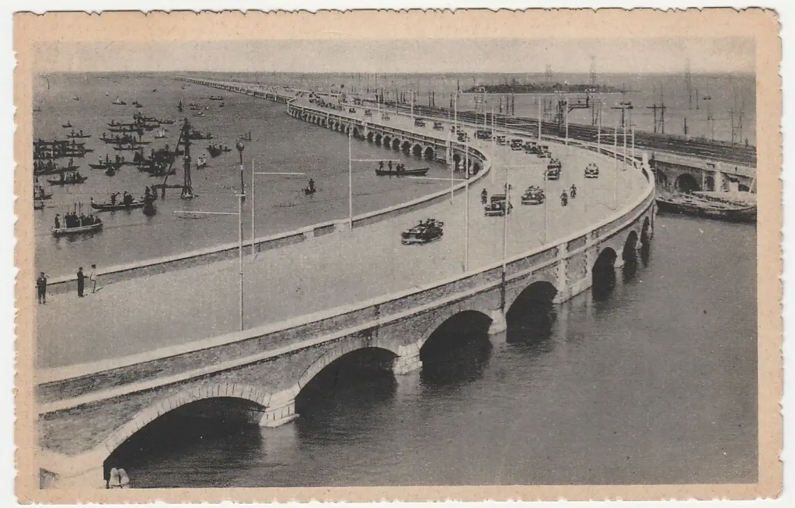 Il Ponte Littorio visto dall'alto negli anni Trenta